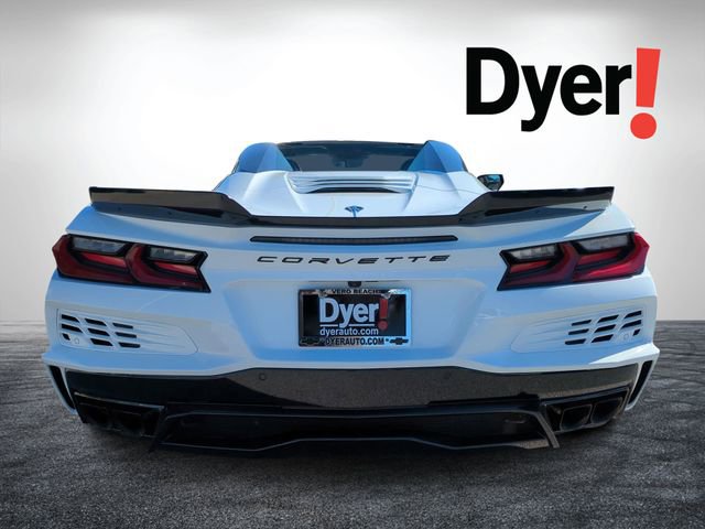 New 2025 Chevrolet Corvette E-Ray w/ Stealth Interior Trim Package image 4