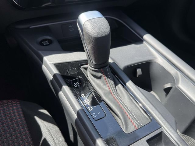 New 2026 Nissan Sentra SR w/ Floor Mat Package FWD image 27