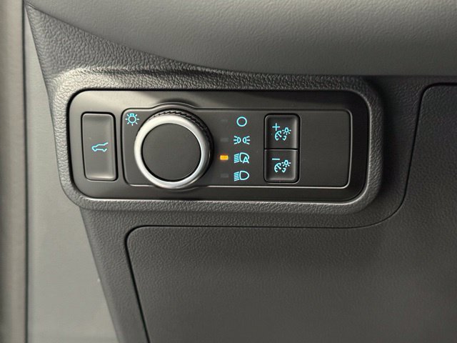 New 2026 Ford Explorer Active RWD image 11