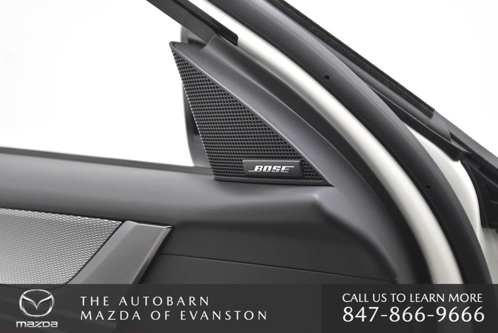 Certified 2025 MAZDA CX-70 Plug-In Hybrid w/ Premium Plus image 30