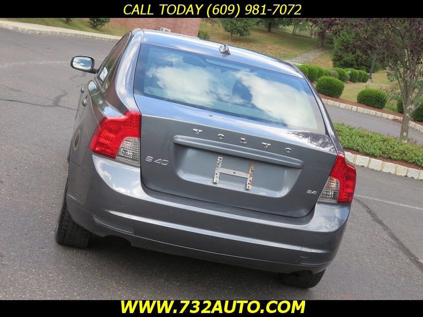 Used 2009 Volvo S40 2.4i image 16