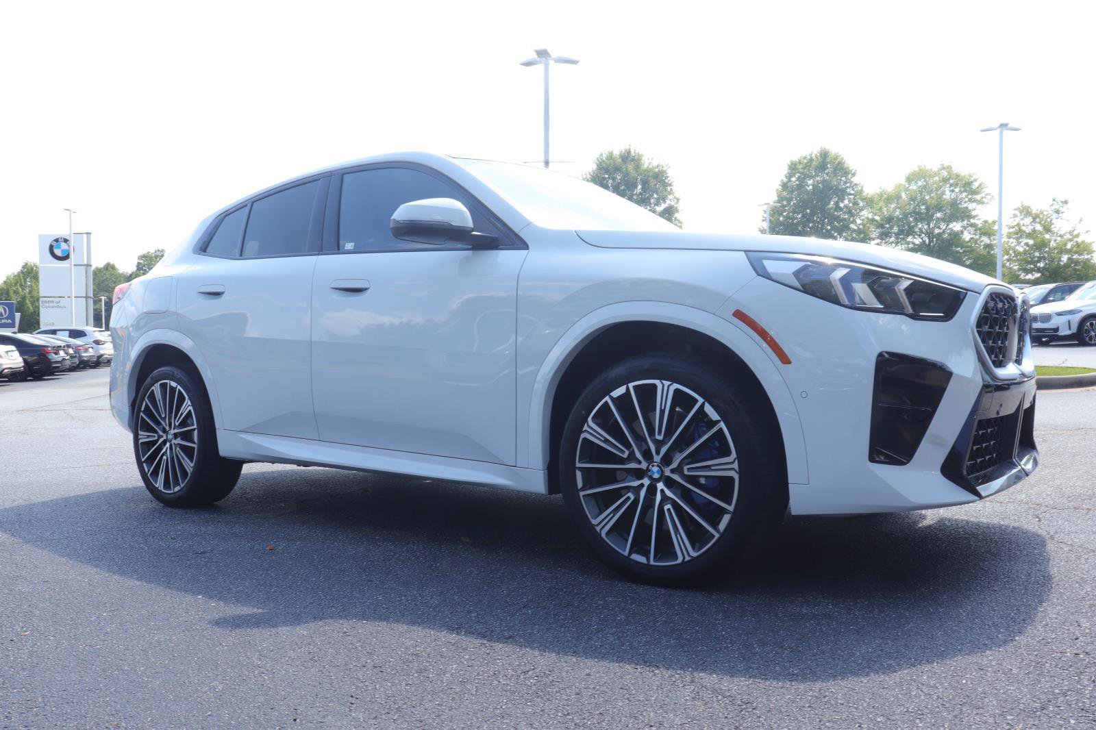 New 2026 BMW X2 xDrive28i w/ Technology Package AWD/4WD image 7