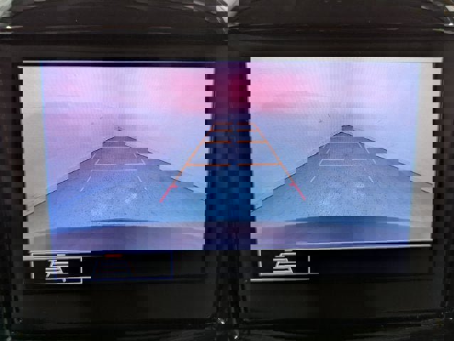 Used 2020 Chevrolet Traverse LT image 42