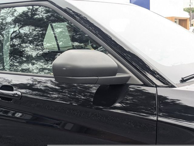 Used 2022 Ford Explorer XLT w/ Equipment Group 202A image 15