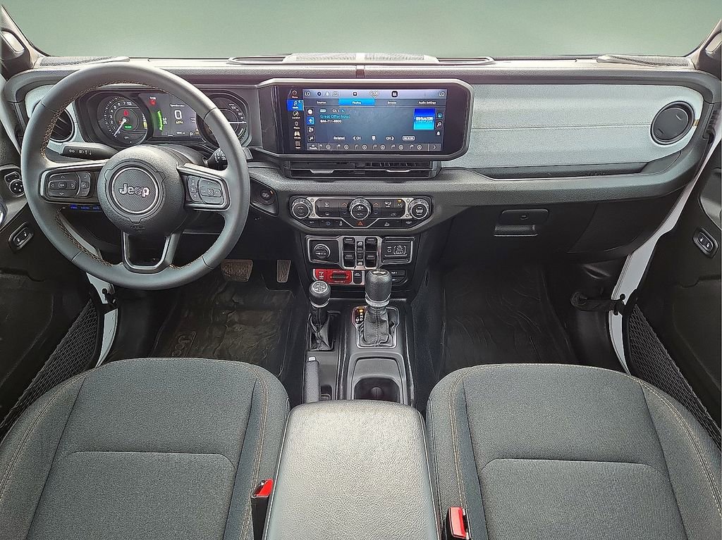 Used 2024 Jeep Wrangler Unlimited image 18
