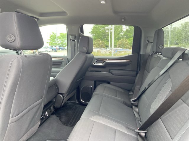 Used 2026 Chevrolet Silverado 1500 RST AWD/4WD image 17