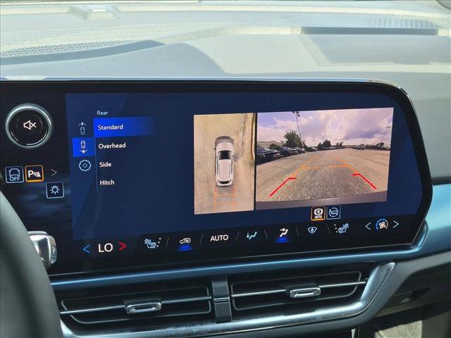 New 2026 Chevrolet Equinox EV LT FWD image 12