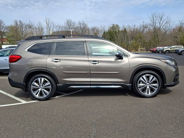 Used 2022 Subaru Ascent Touring image 7