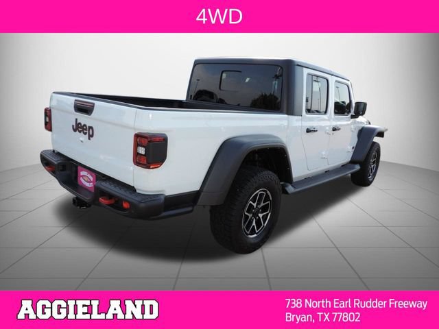 Used 2024 Jeep Gladiator Rubicon w/ Safety Group AWD/4WD image 4