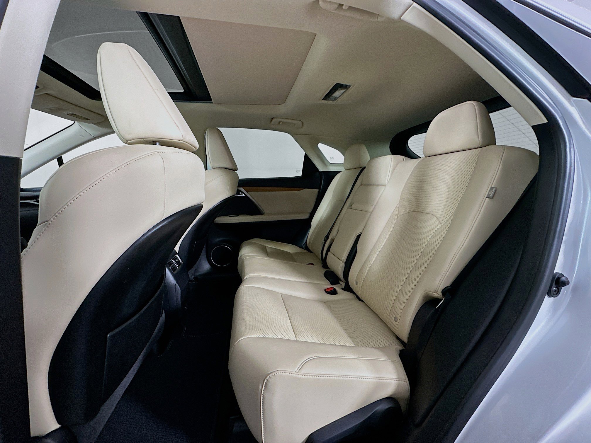 Used 2022 Lexus RX 350 AWD w/ Premium Package image 26