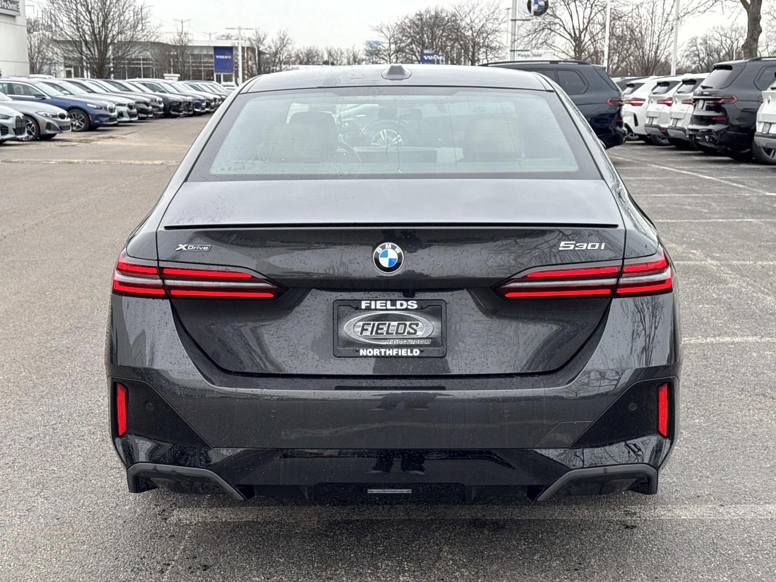 New 2026 BMW 530i xDrive w/ M Sport Package AWD/4WD image 6