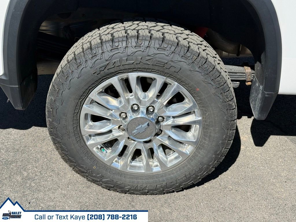 Used 2020 Chevrolet Silverado 2500 High Country w/ Z71 Off-Road Package image 20