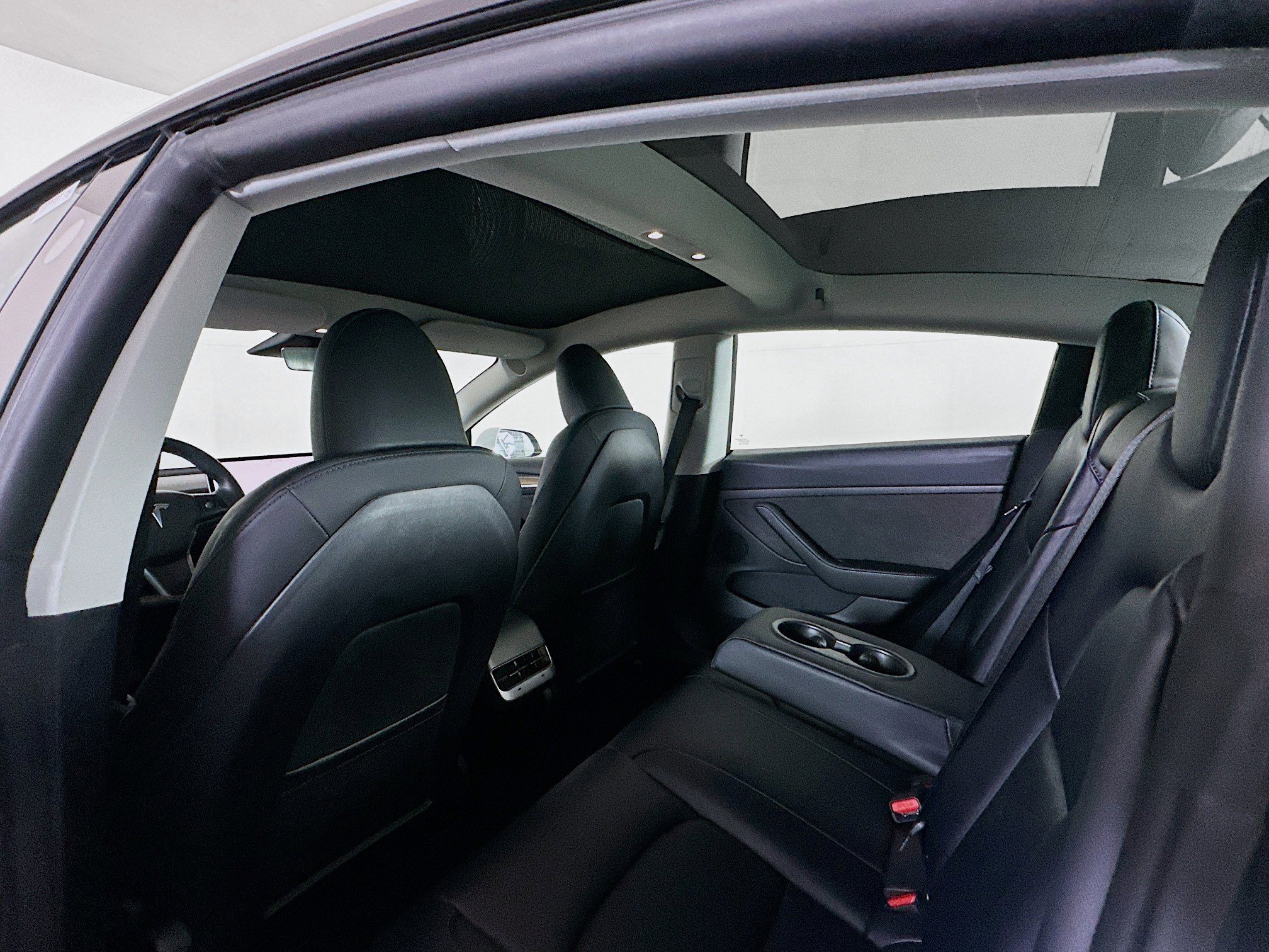 Used 2023 Tesla Model 3 Standard Range RWD image 26