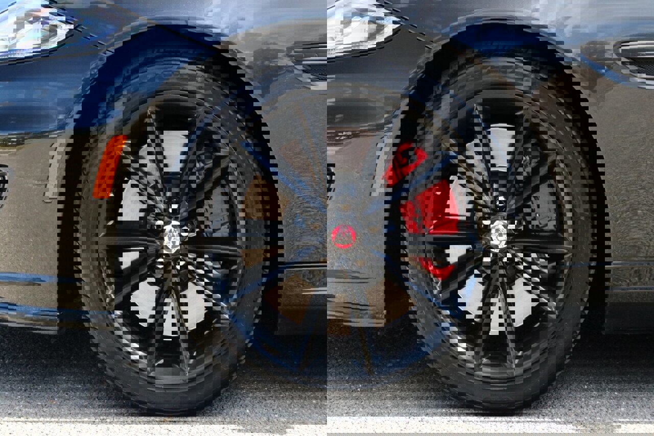 Used 2014 Jaguar XKR R image 35