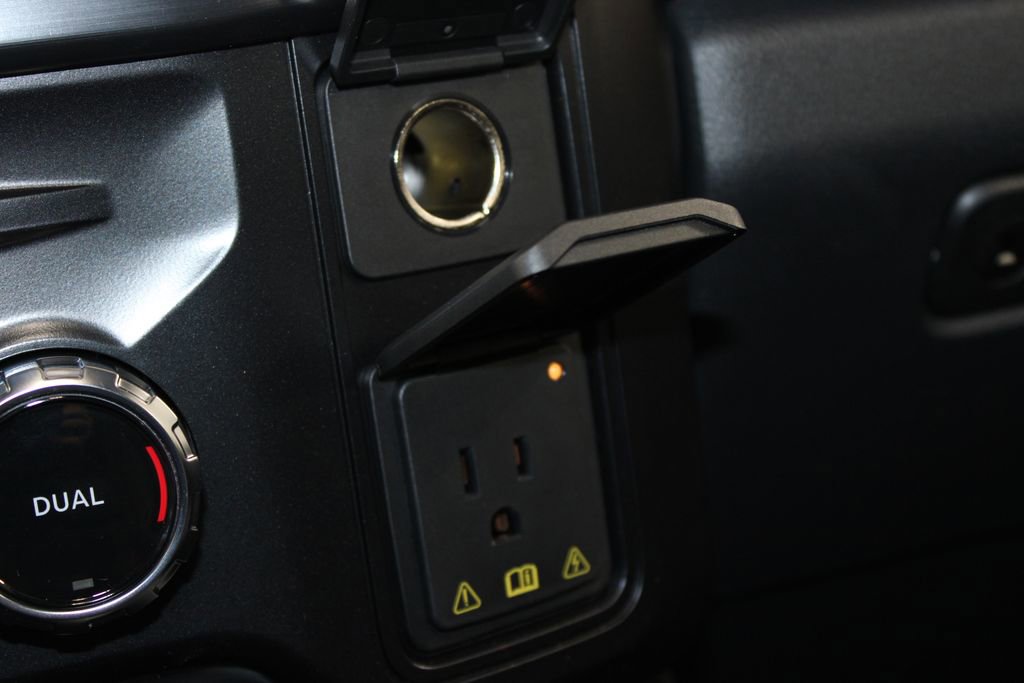 New 2026 Ford F250 Lariat w/ Black Appearance Package image 57