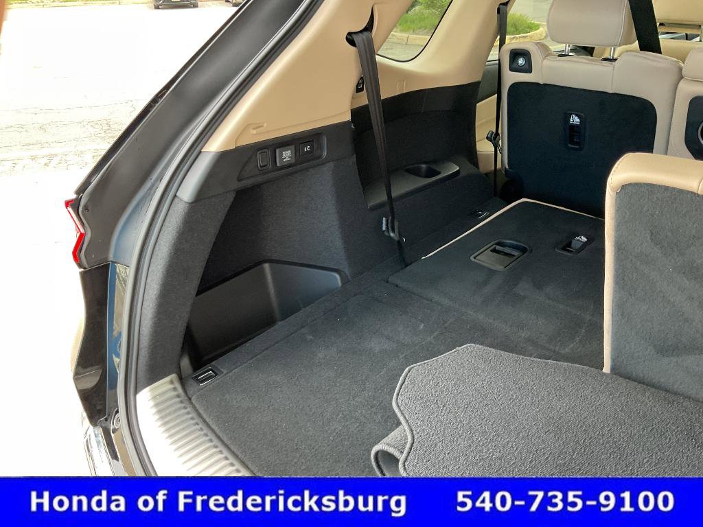 Used 2025 Acura MDX SH-AWD w/ Advance Package image 13