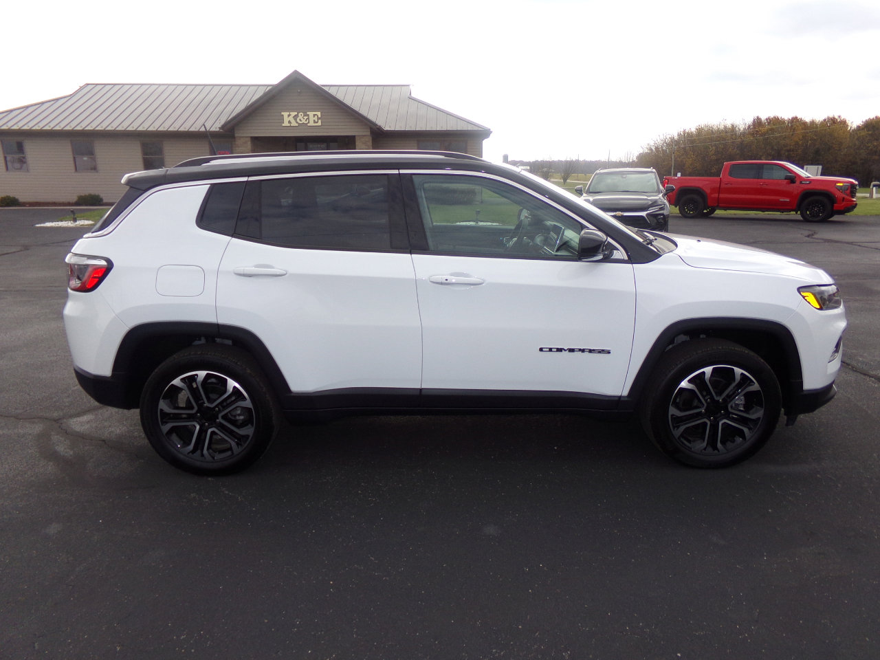 Used 2022 Jeep Compass Limited image 6