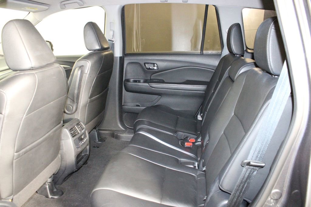 Used 2018 Honda Pilot EX-L image 11