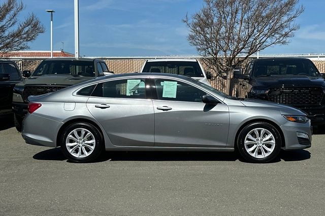 Used 2023 Chevrolet Malibu LT image 3