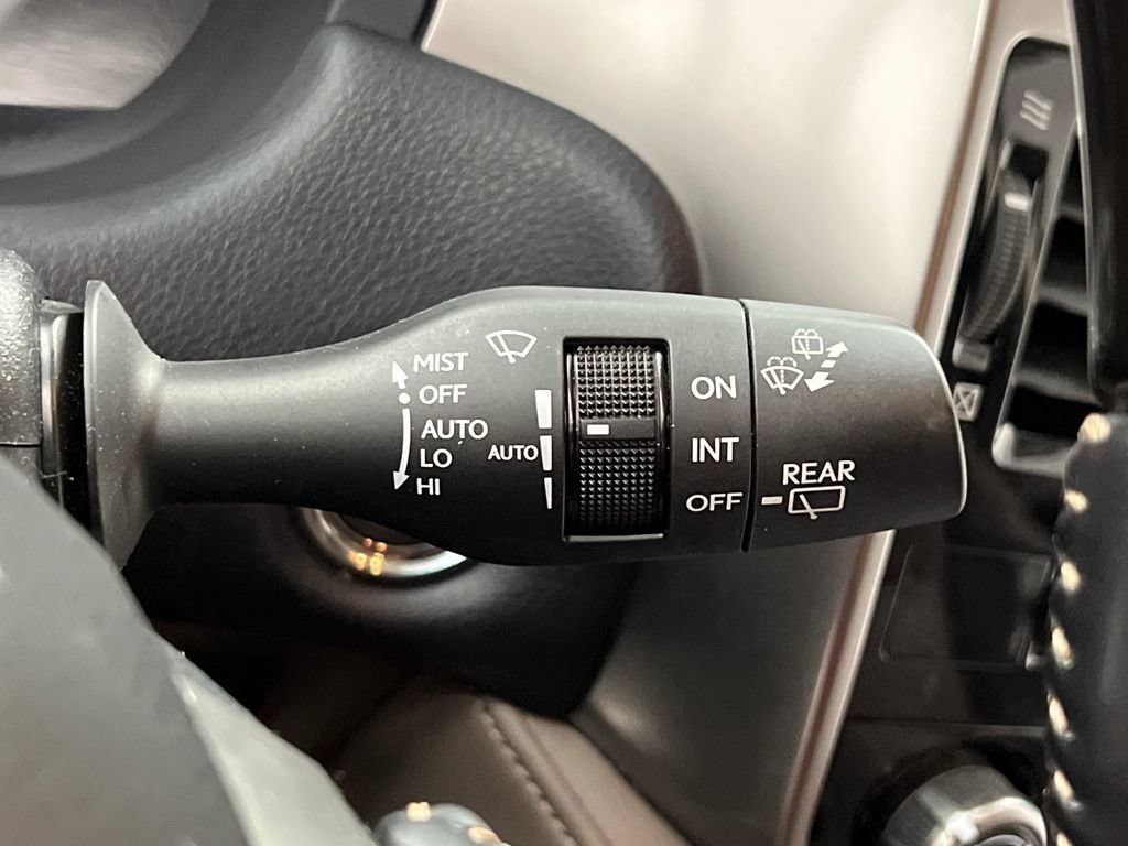 Used 2022 Lexus GX 460 Premium w/ Accessory Package AWD/4WD image 58