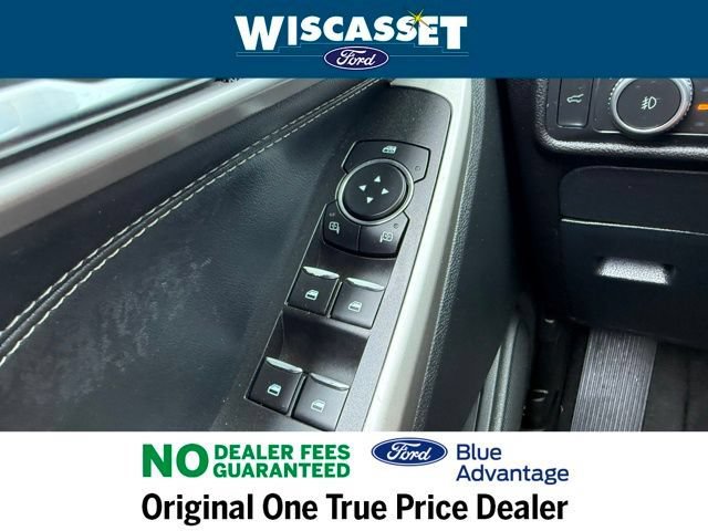 Certified 2022 Ford Explorer XLT w/ Equipment Group 202A AWD/4WD image 34