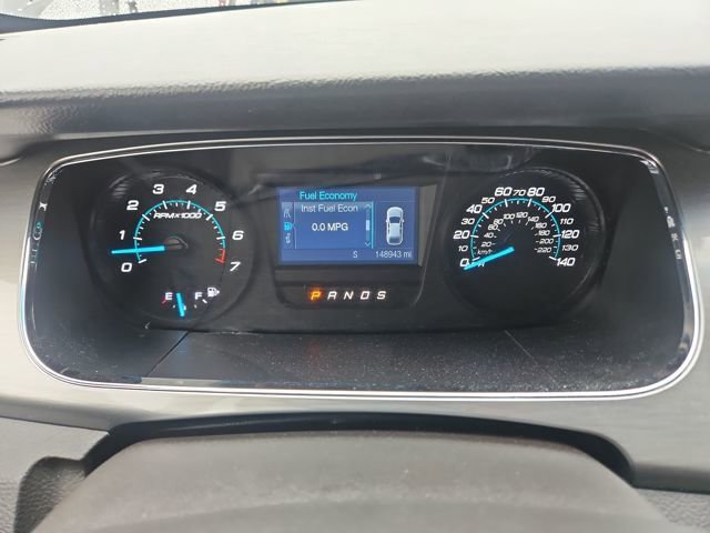 Used 2015 Ford Taurus SEL image 16