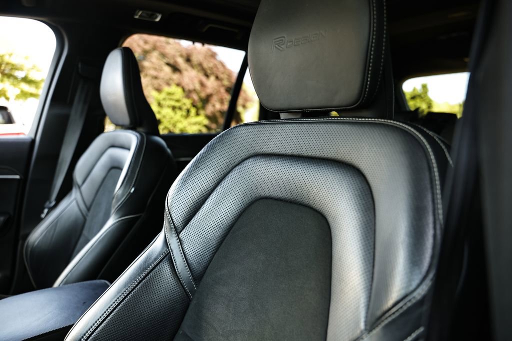 Used 2019 Volvo XC90 T5 R-Design w/ Advanced Package AWD/4WD image 21