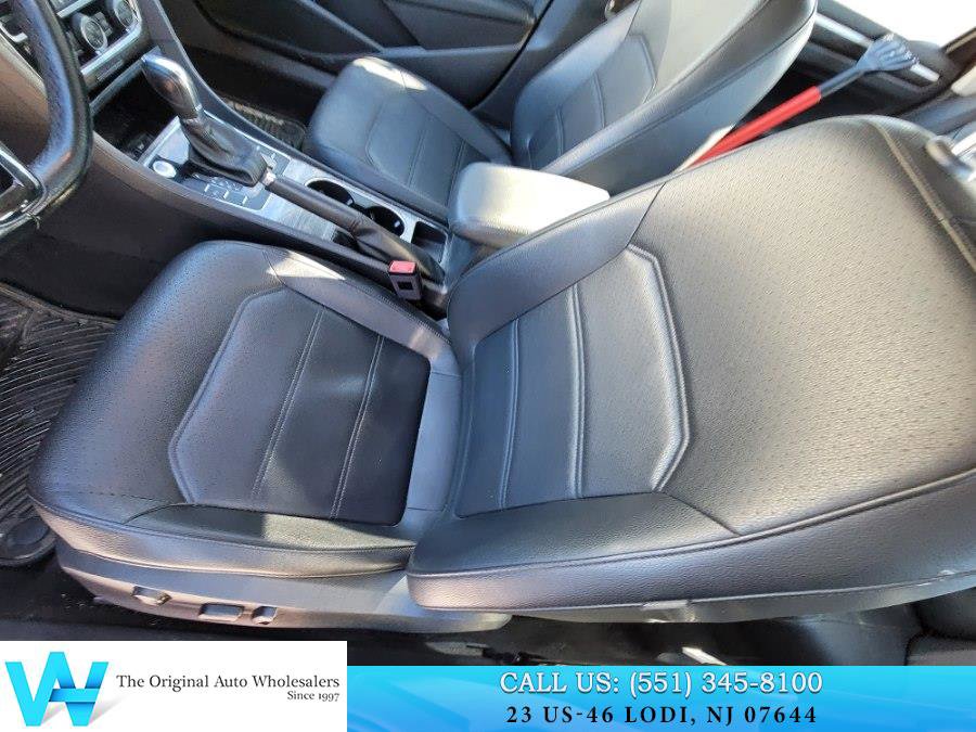 Used 2017 Volkswagen Passat 1.8T SE image 11