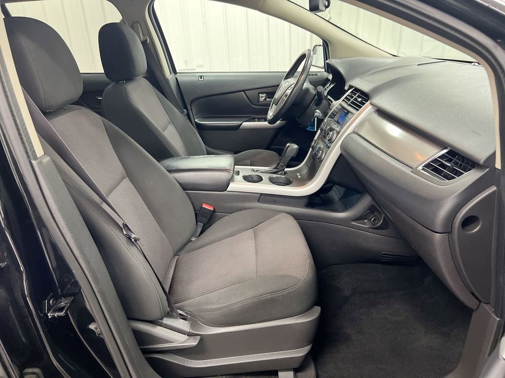 Used 2013 Ford Edge SEL FWD image 20