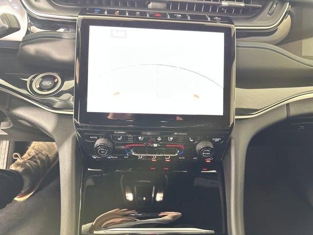 Used 2022 Jeep Grand Cherokee Trailhawk image 22