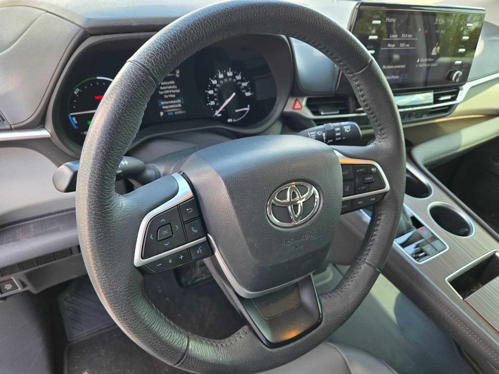 Used 2023 Toyota Sienna XLE FWD image 9