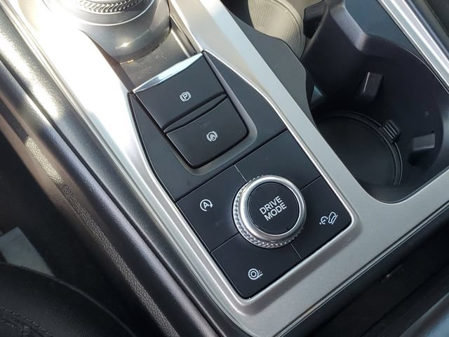 Used 2021 Ford Explorer XLT AWD/4WD image 23