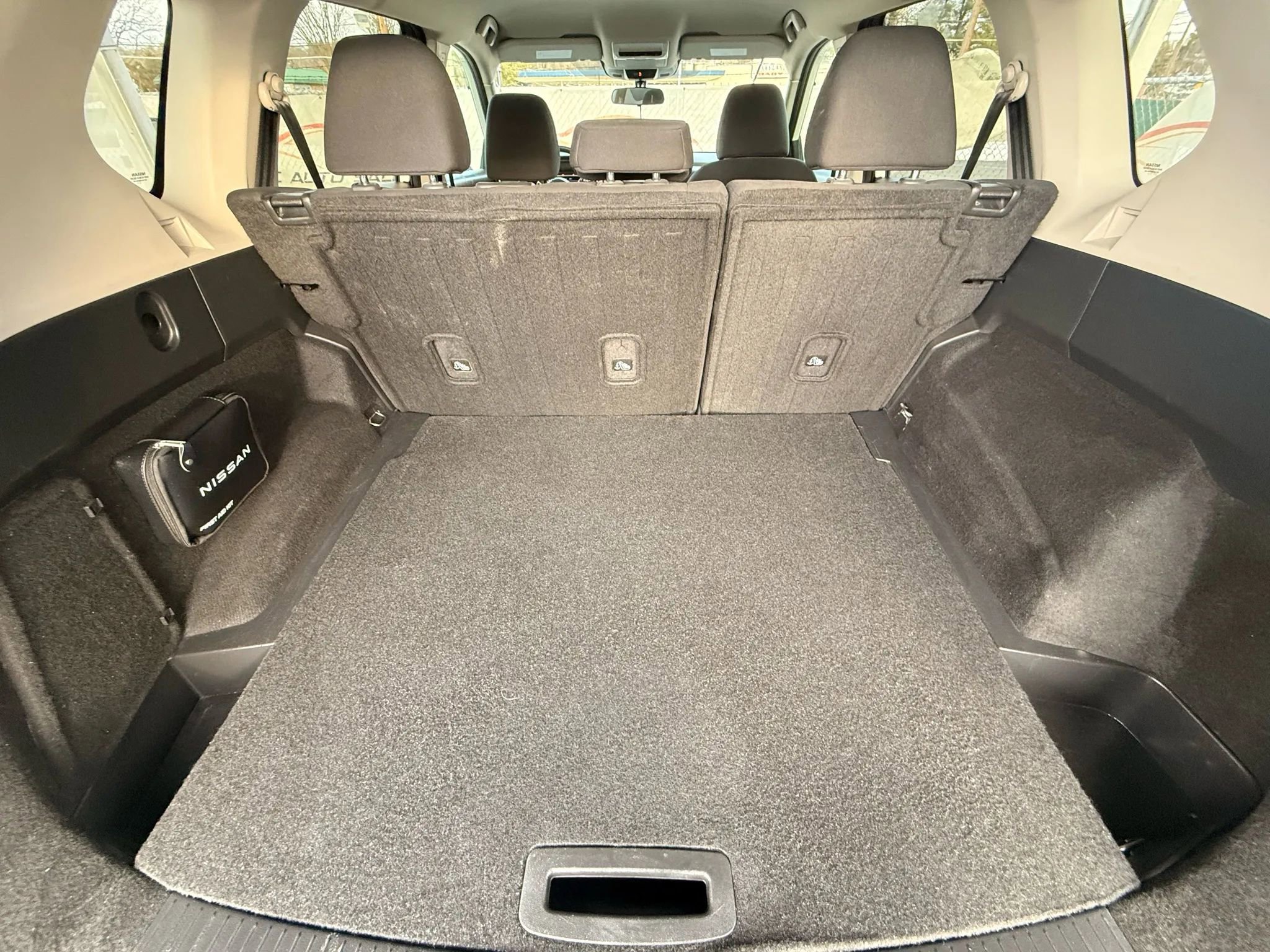 Used 2023 Nissan Rogue S AWD/4WD image 66