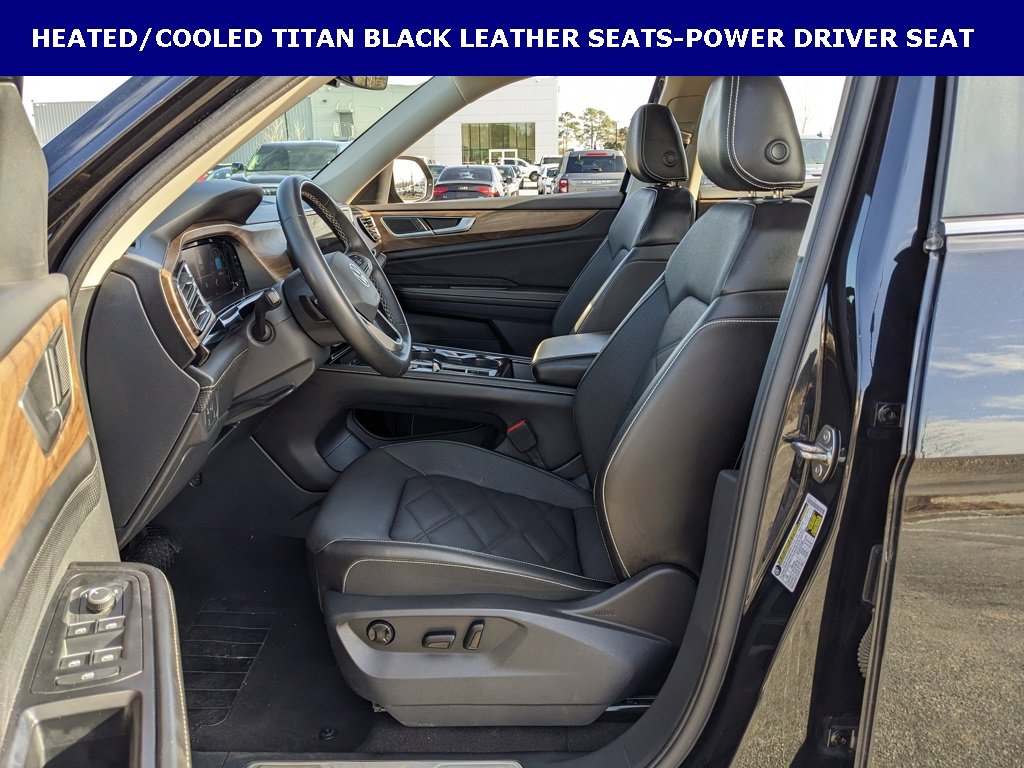 Used 2024 Volkswagen Atlas SE image 3