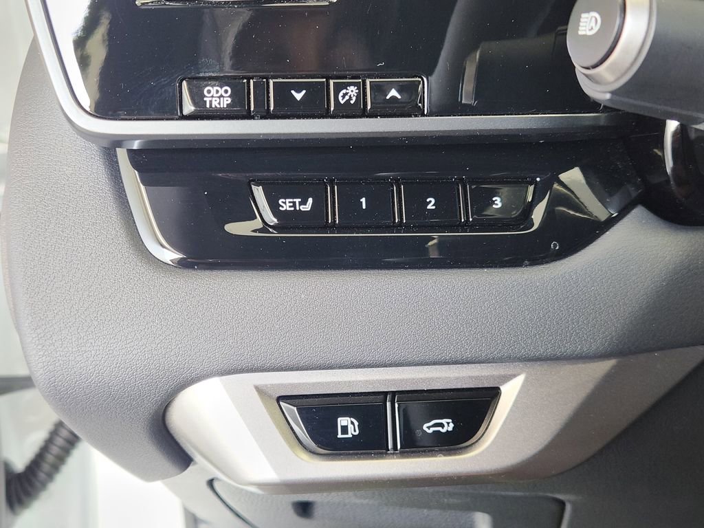Used 2025 Lexus RX 350 Premium w/ Accessory Package (Z1) image 21