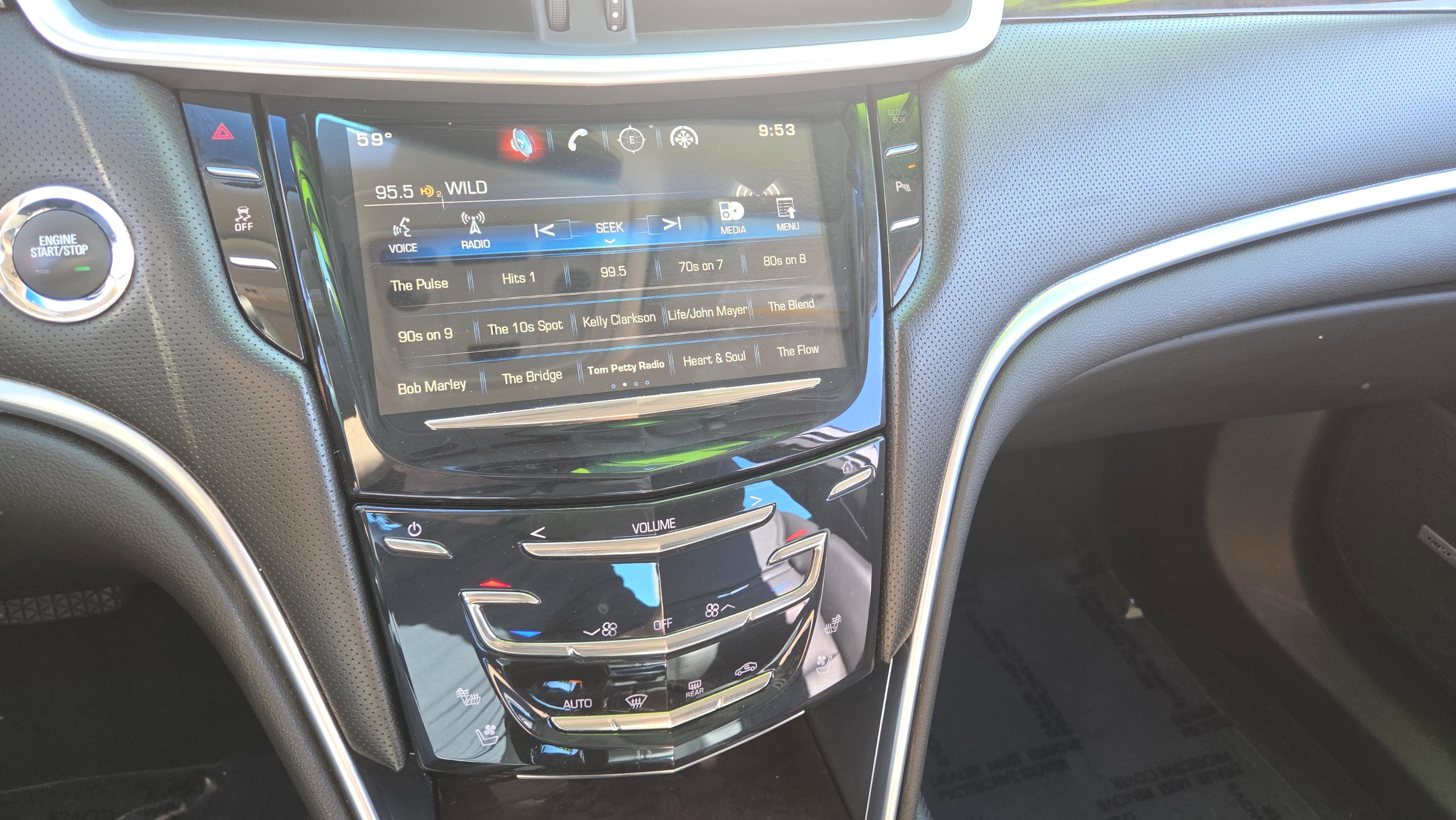 Used 2015 Cadillac XTS Luxury image 31