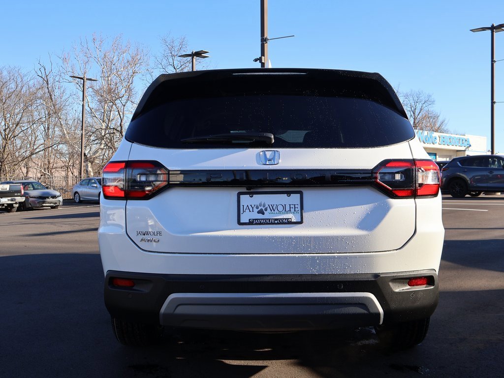 New 2025 Honda Pilot EX-L image 6