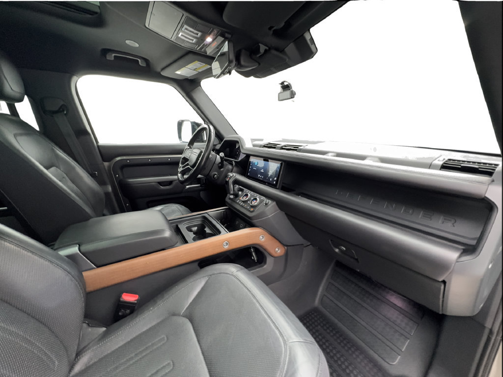 Used 2021 Land Rover Defender 110 X AWD/4WD image 35