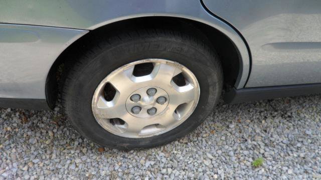 Used 2002 Saturn L-Series L300 w/ Audio Pkg 1 image 6