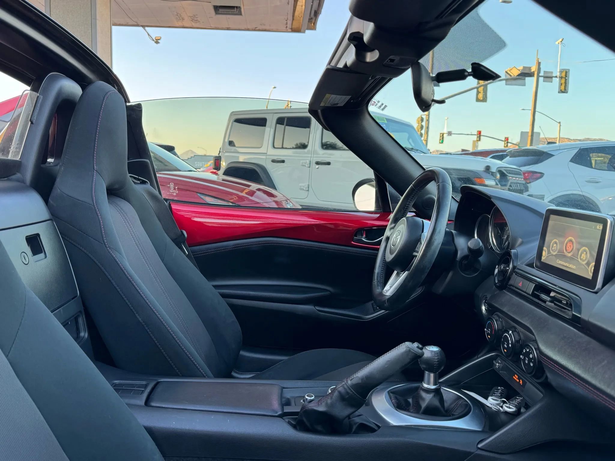Used 2017 MAZDA MX-5 Miata RF Club image 35