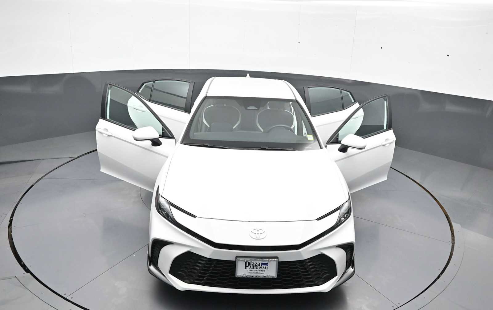 Used 2025 Toyota Camry SE w/ Convenience Package AWD/4WD image 45