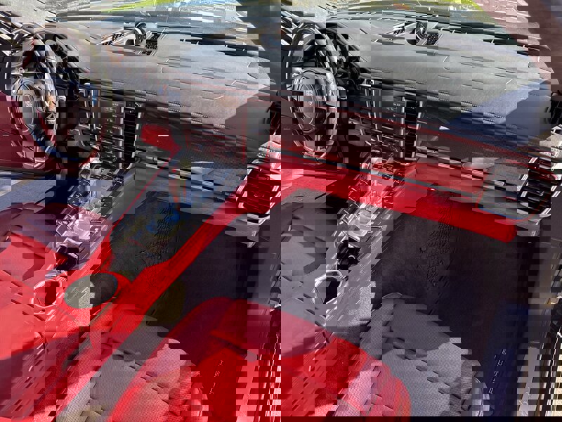 Used 2015 Porsche Panamera Turbo image 39