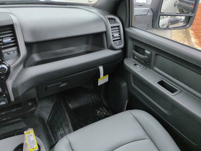 New 2026 RAM 3500 Tradesman AWD/4WD image 15