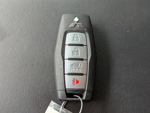 Used 2024 Mitsubishi Outlander SE FWD image 32