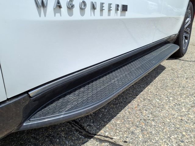Used 2022 Jeep Wagoneer Series III AWD/4WD image 10