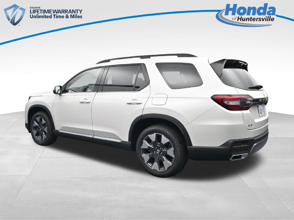 New 2026 Honda Pilot Touring image 6