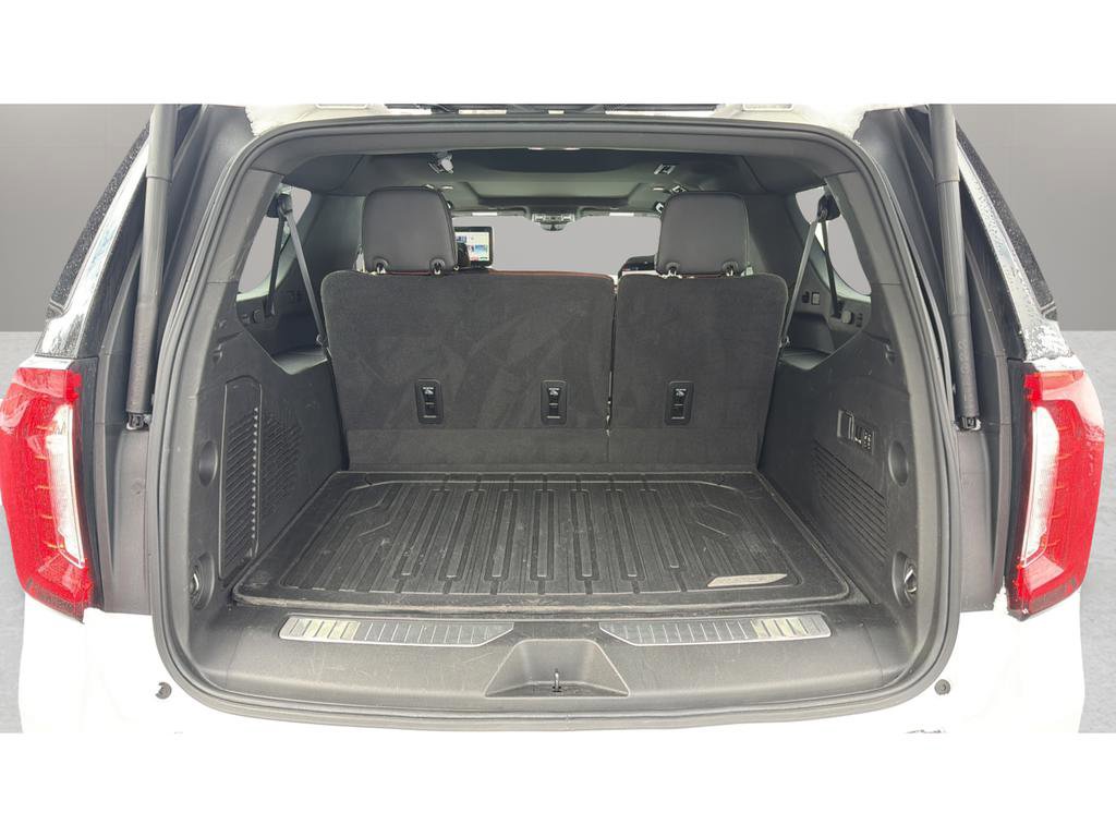 Used 2023 GMC Yukon XL Denali Ultimate image 22