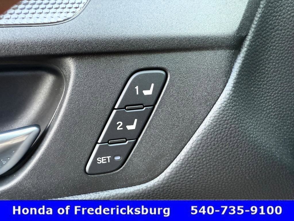 Used 2024 Honda CR-V Sport-L image 30