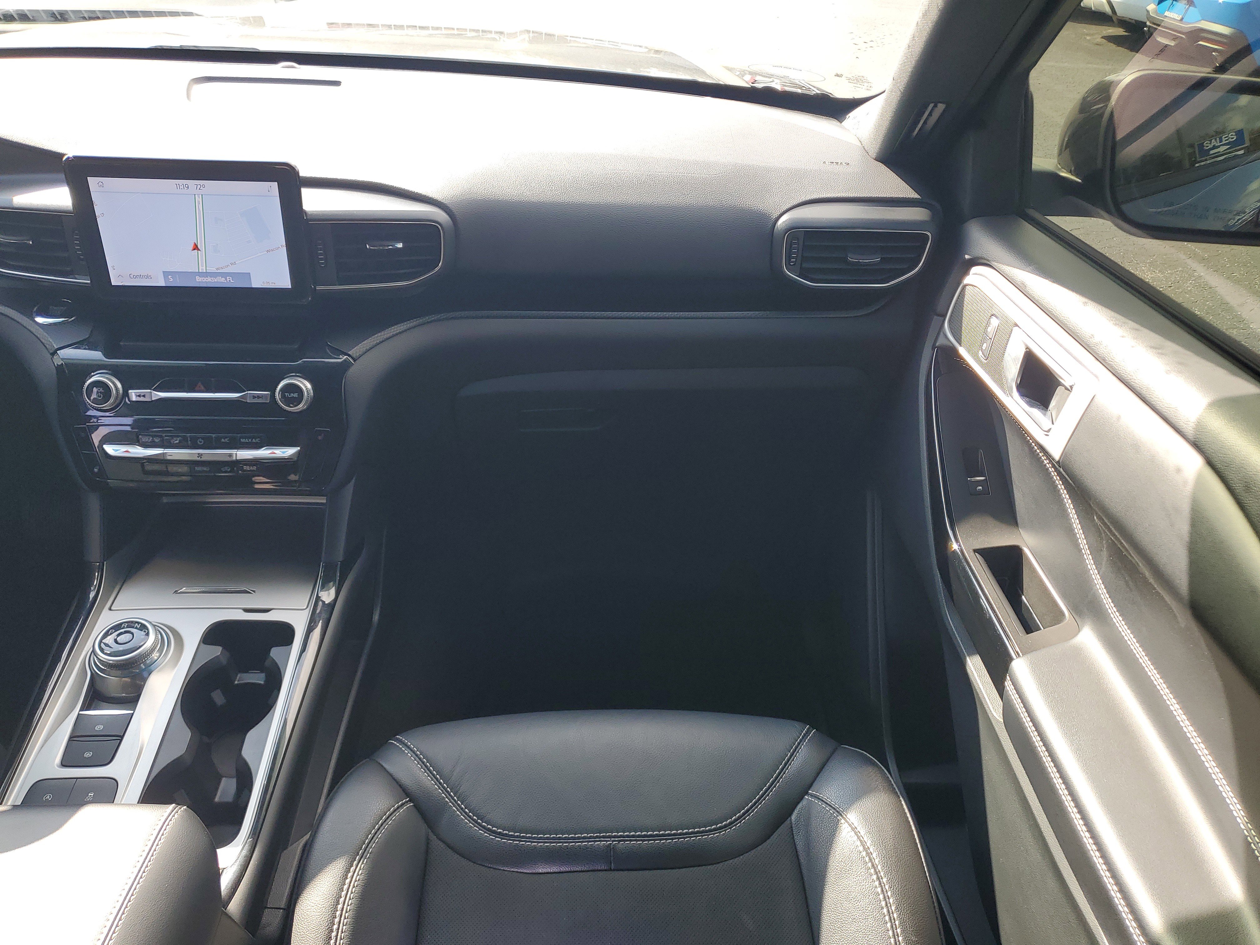 Used 2022 Ford Explorer ST image 21