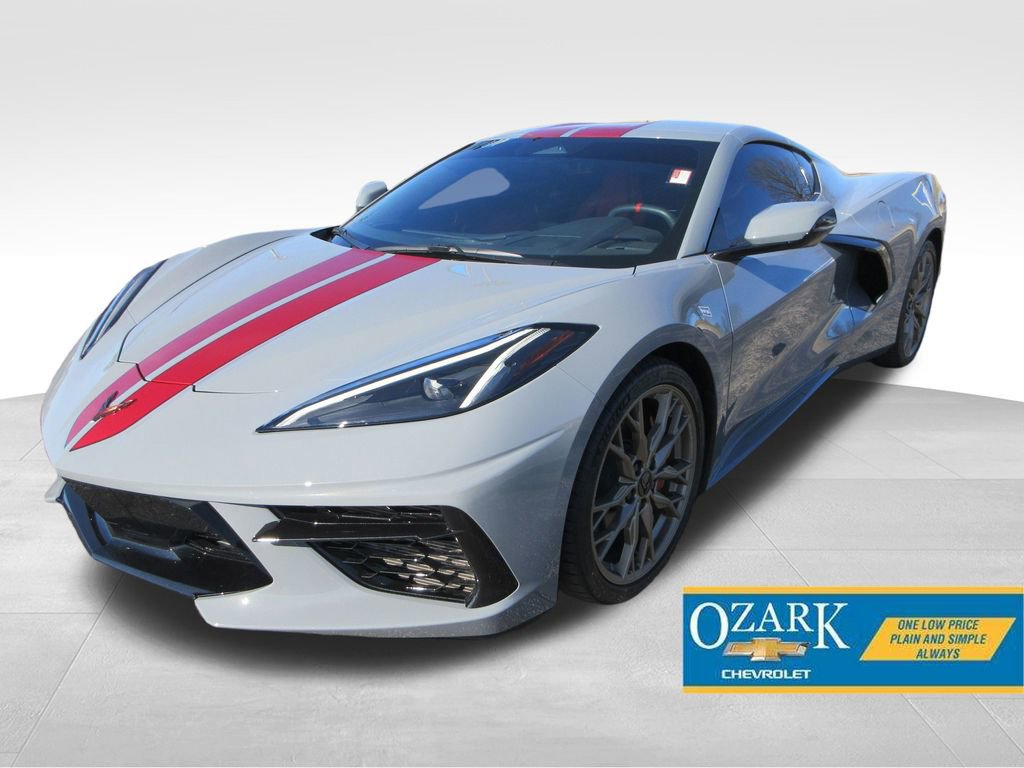 Used 2024 Chevrolet Corvette Stingray image 1